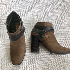Express brown booties